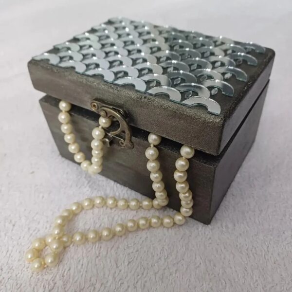 Wooden box with mirrors