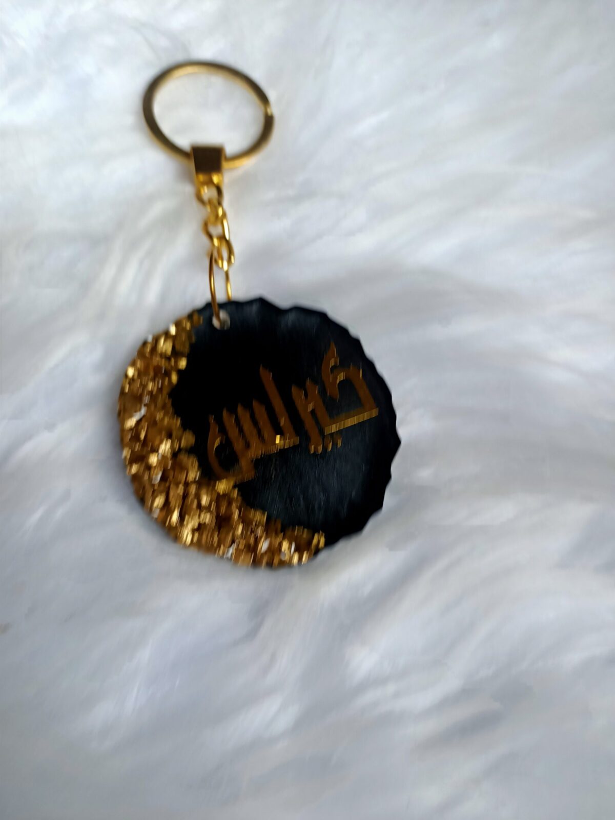 ميدالية من الريزن صُنعت خصيصا لگ ♥️🦋 - Image 1