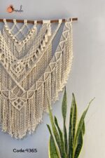 Macrame wall hanging with wavy lines - Image 2